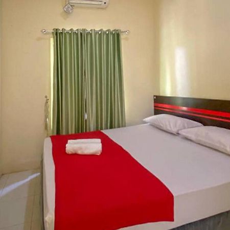יוגיאקרטה Rama Shinta Homestay Near Gembira Loka Zoo Redpartner מראה חיצוני תמונה