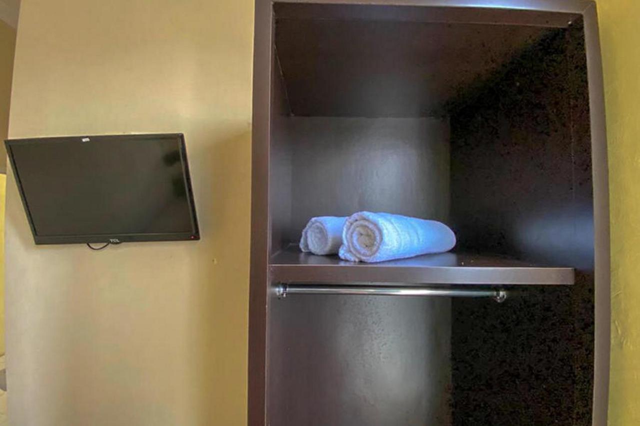 יוגיאקרטה Rama Shinta Homestay Near Gembira Loka Zoo Redpartner מראה חיצוני תמונה