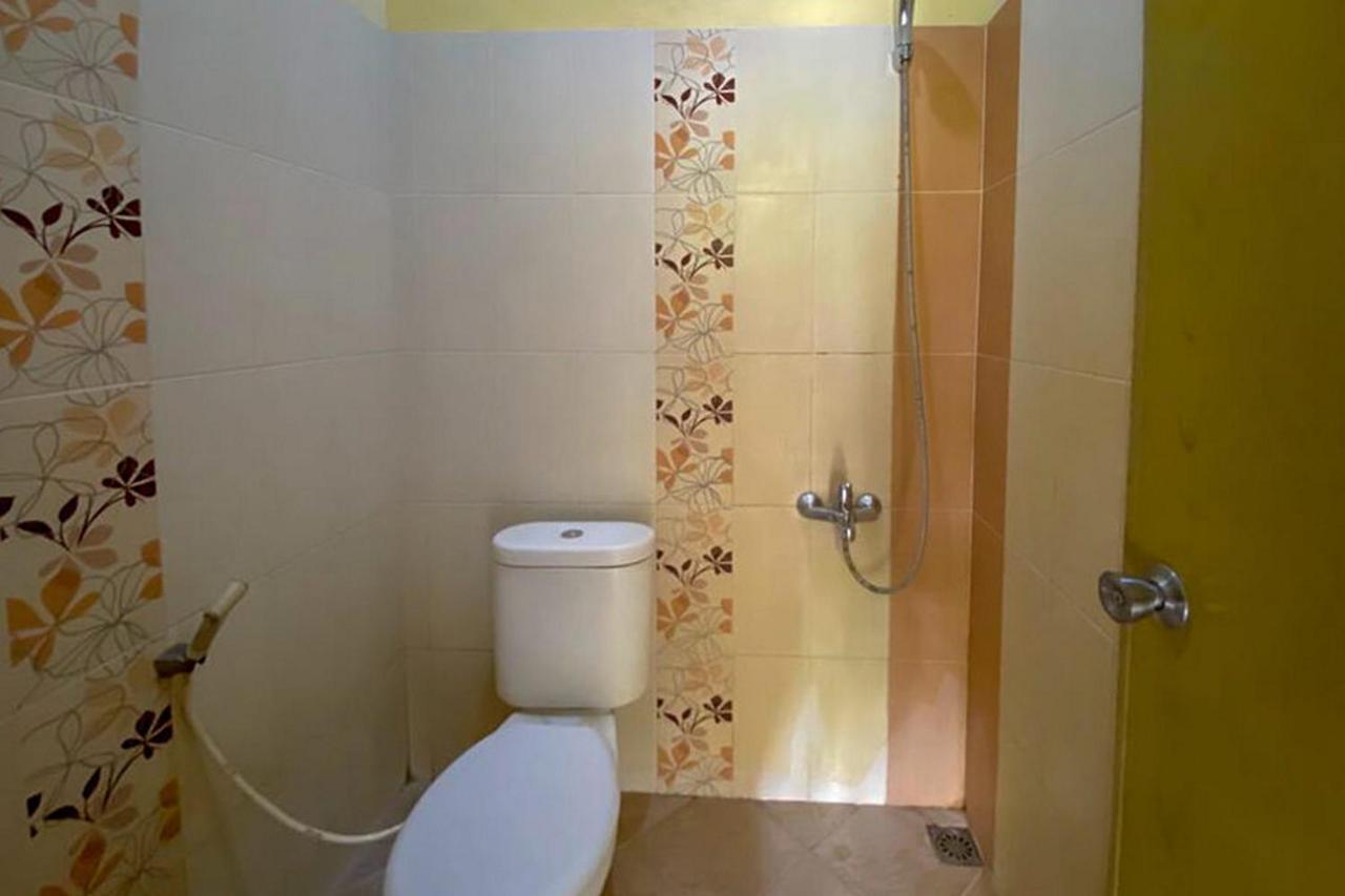 יוגיאקרטה Rama Shinta Homestay Near Gembira Loka Zoo Redpartner מראה חיצוני תמונה
