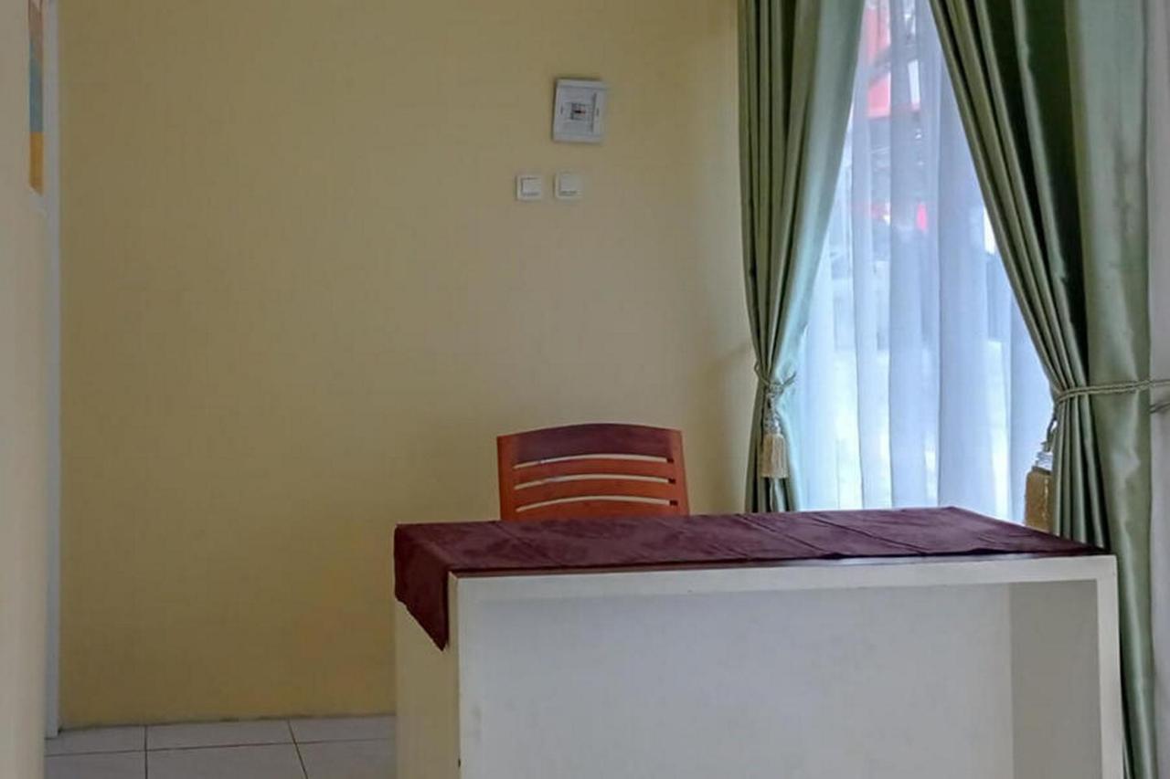 יוגיאקרטה Rama Shinta Homestay Near Gembira Loka Zoo Redpartner מראה חיצוני תמונה